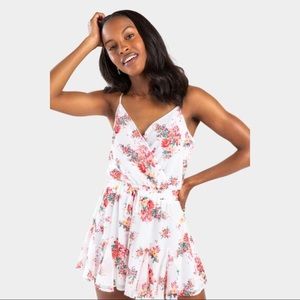 Trixxi: White Floral Romper